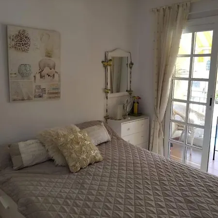 Maison En Duplex & Rooftop Prázdninový dům Callao Salvaje