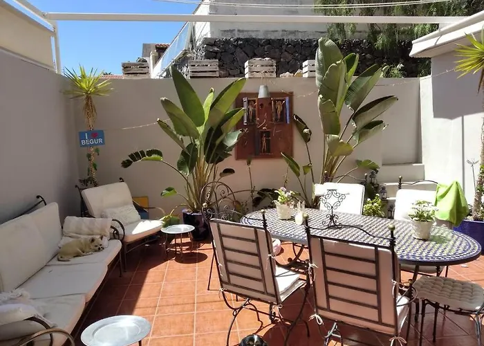 Maison En Duplex & Rooftop بيت للعطل *